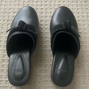 Black Alexandre Birman clogs